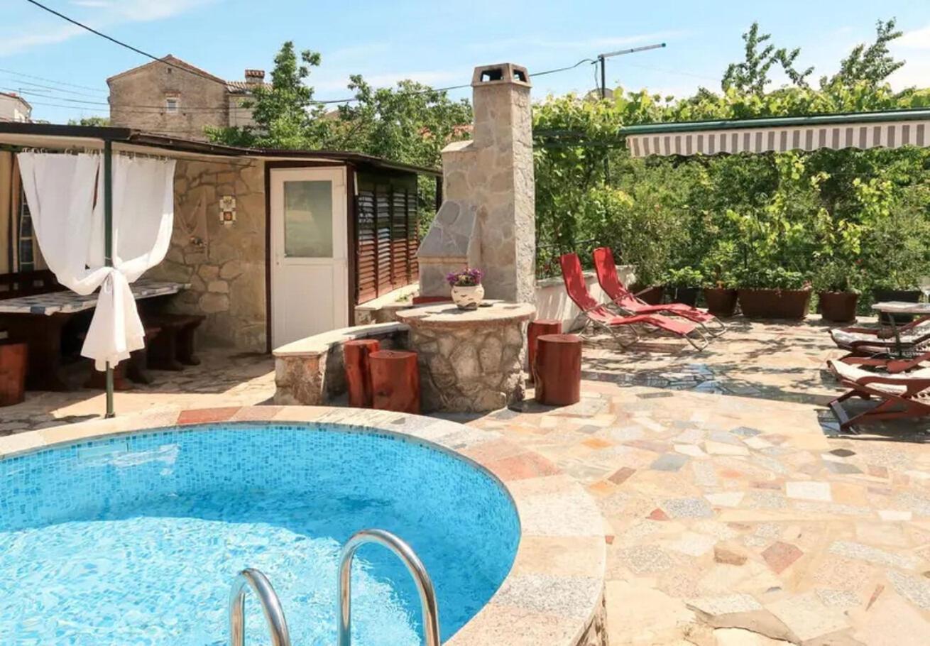 Holiday Home Ana- With Pool Корнич Экстерьер фото